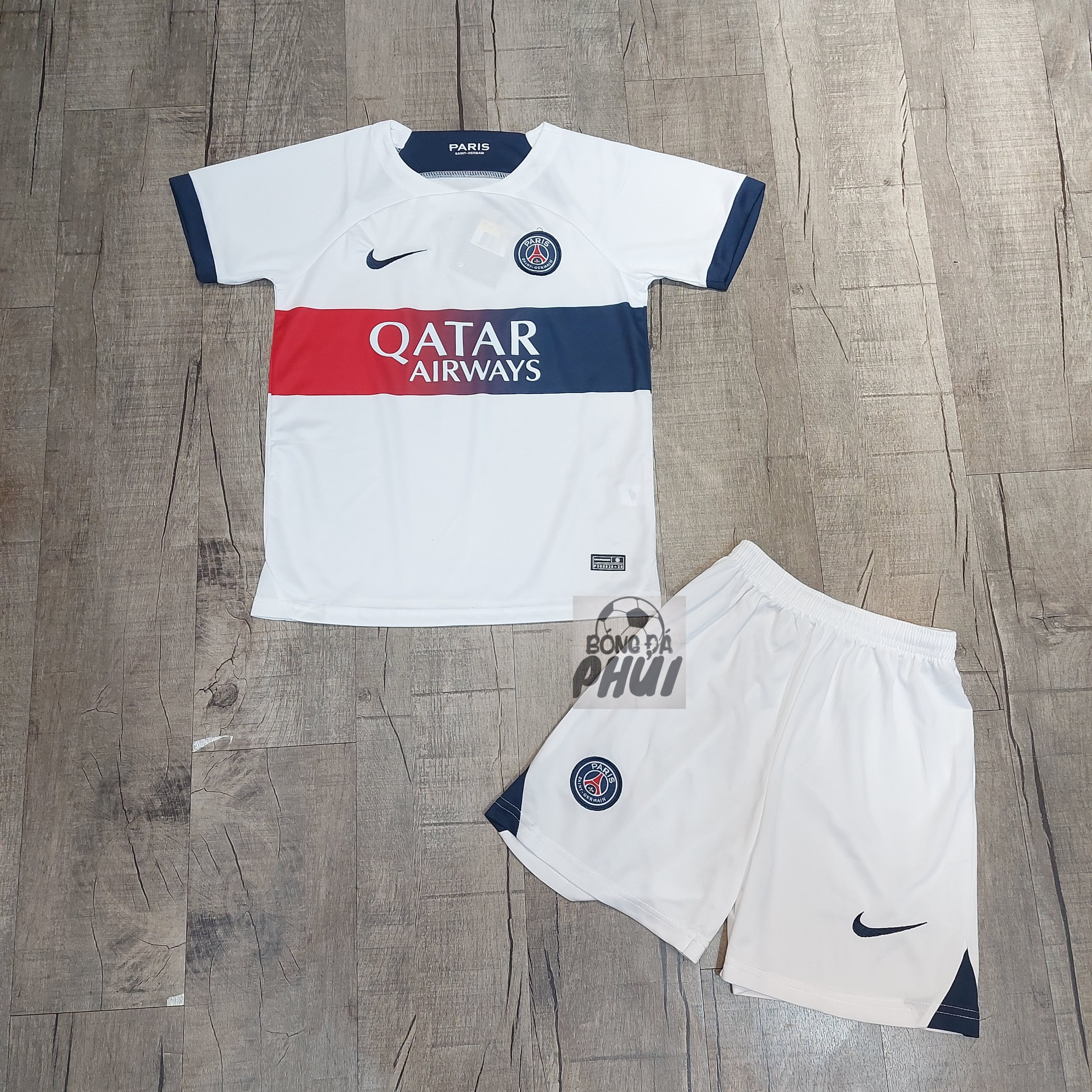 BỘ TE PSG TRẮNG 2023