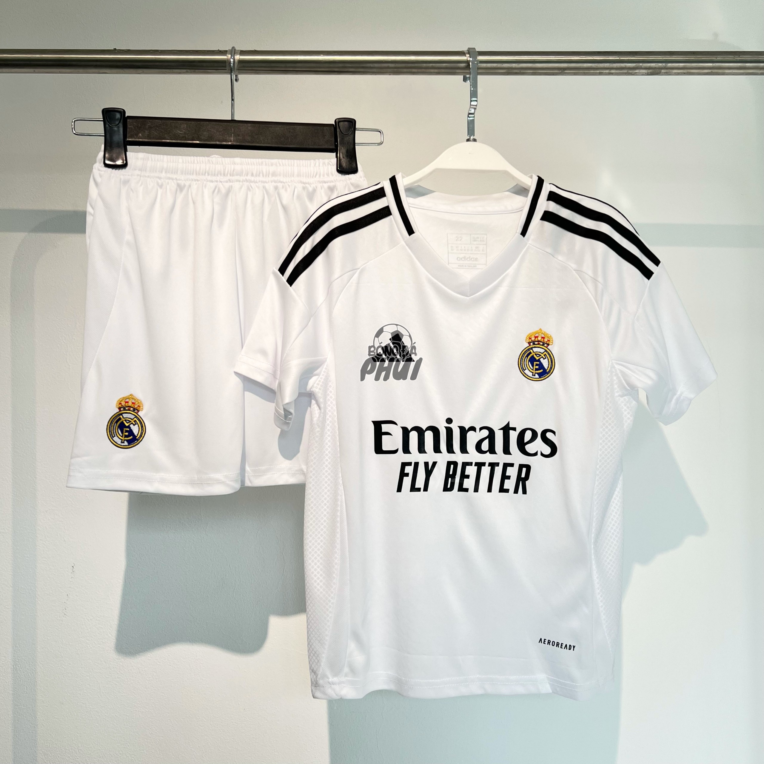BỘ TE REAL TRẮNG 2024