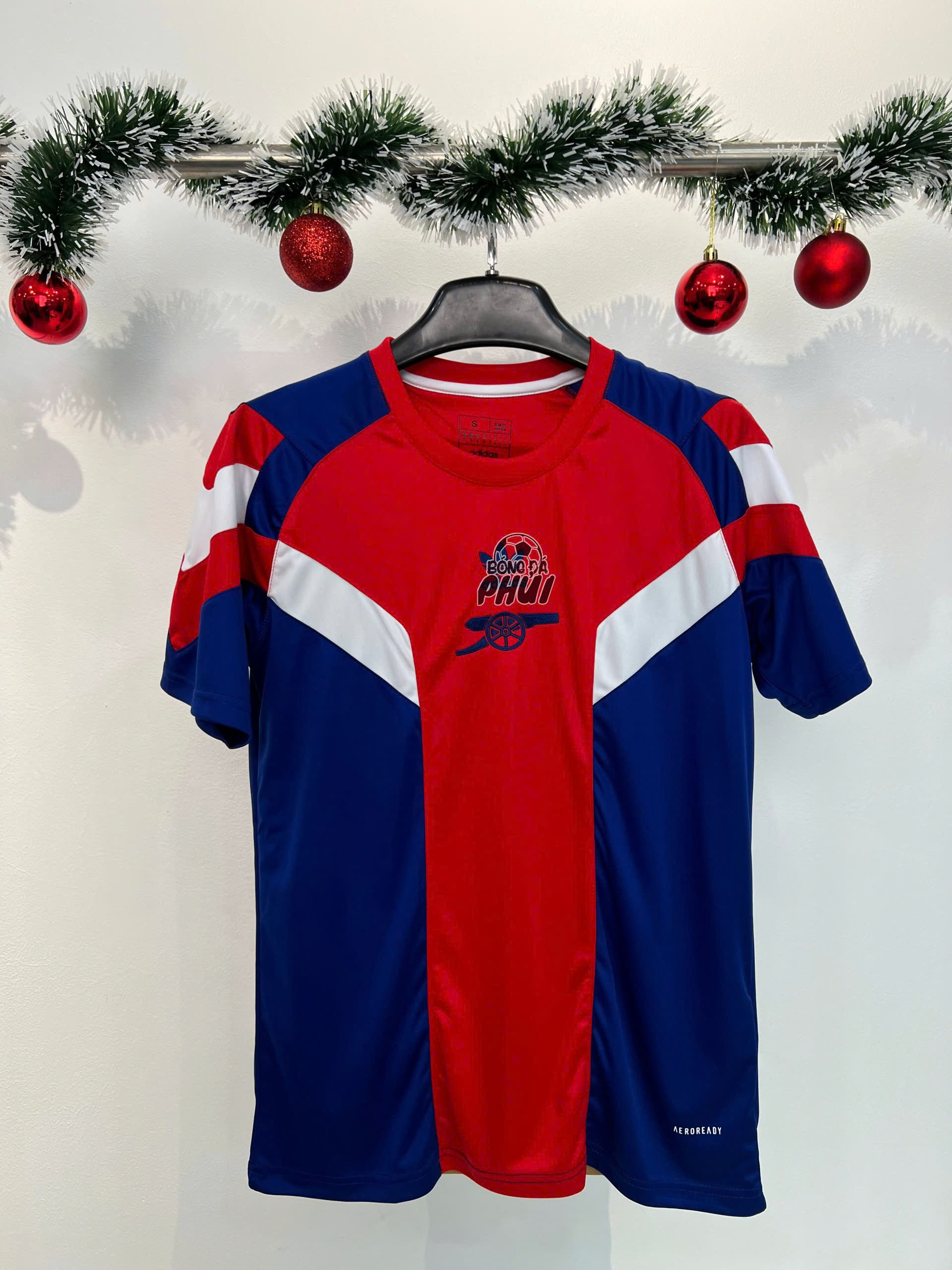 ÁO ARSENAL XANH ĐỎ 2024