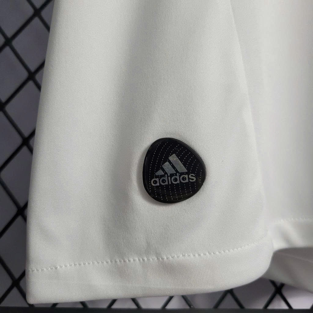 ÁO RETRO REAL TRẮNG 2011