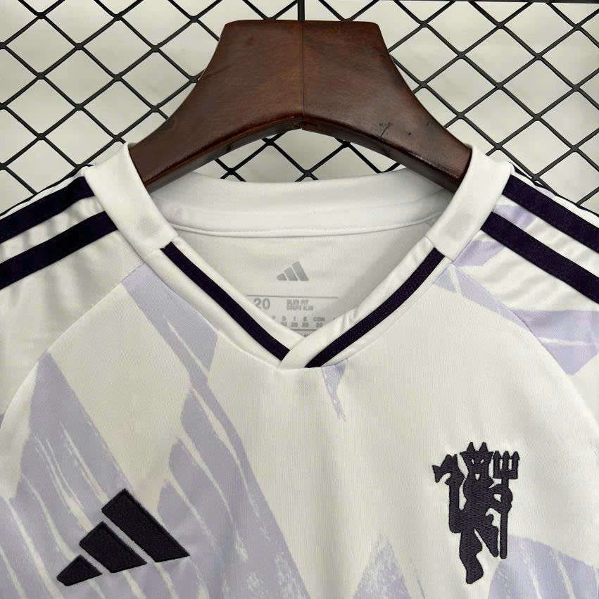 BỘ TE MU TRẮNG 2025