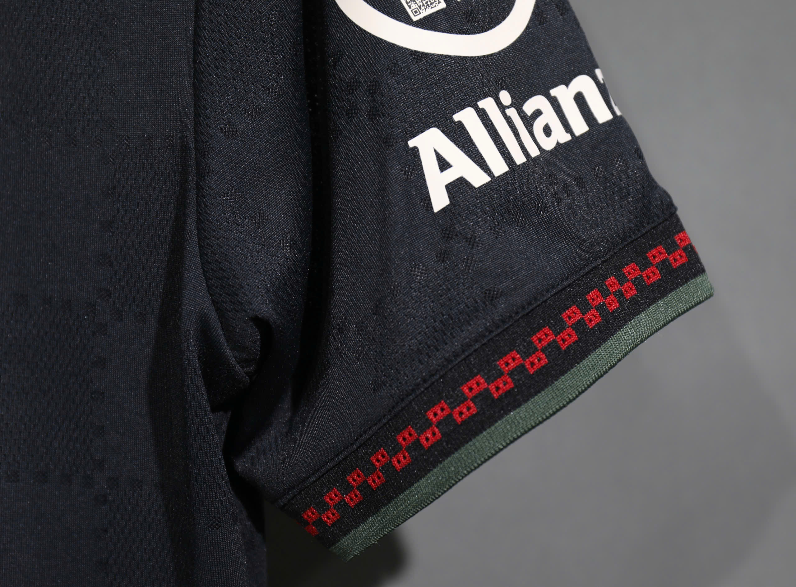 ÁO BODY BAYERN ĐEN 2025