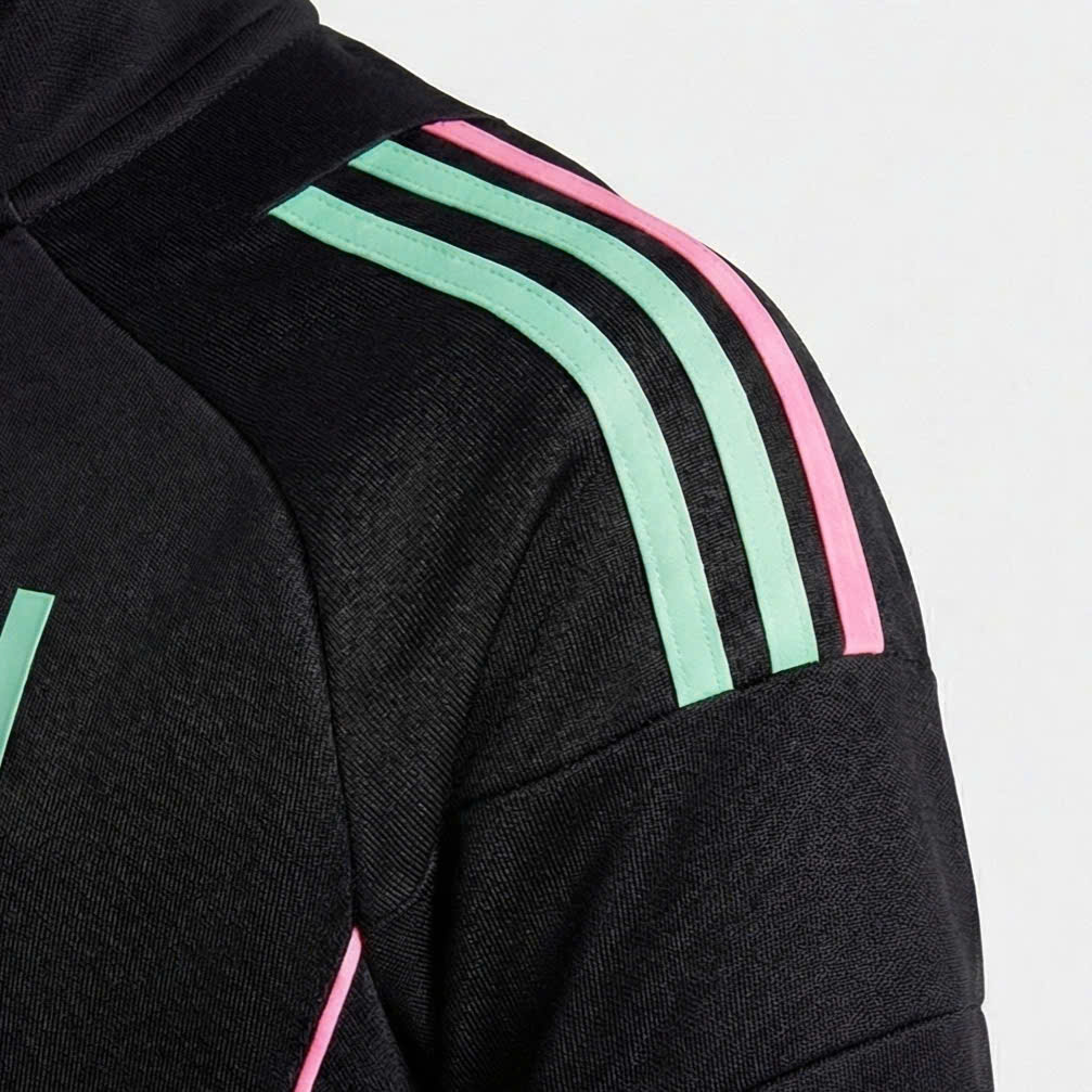 BỘ KHOÁC TE JUVE ĐEN 2025