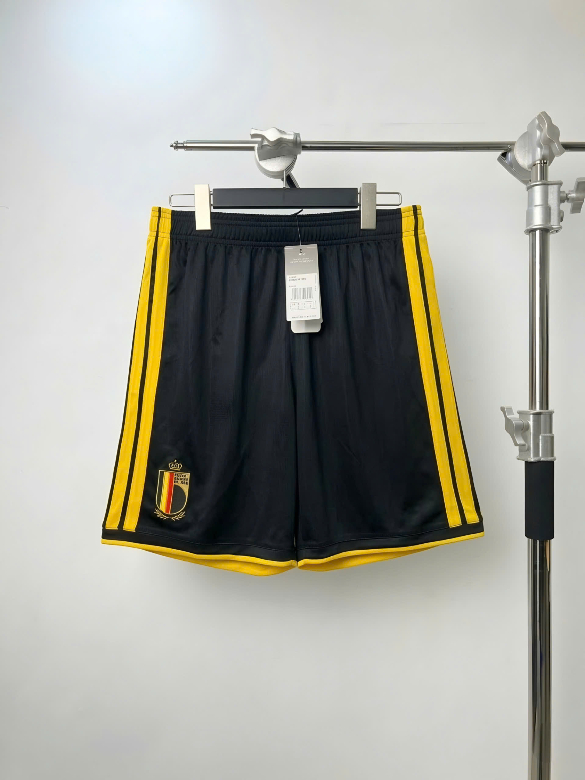 QUẦN ĐÙI BỈ ĐEN WC 2026