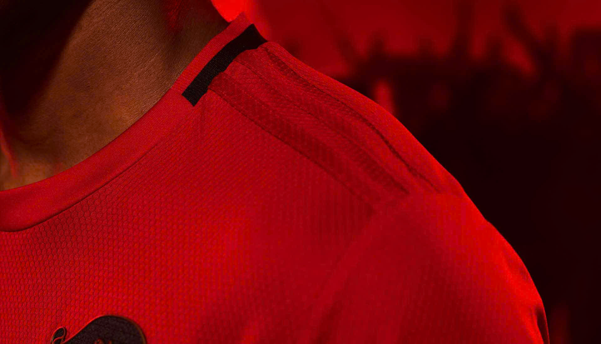 ÁO RETRO MU ĐỎ 2019