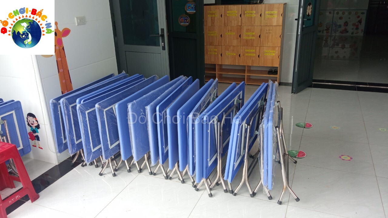 Đồ chơi Bắc Hà chia sẻ kinh nghiệm mua bàn ghế cho trẻ mầm non