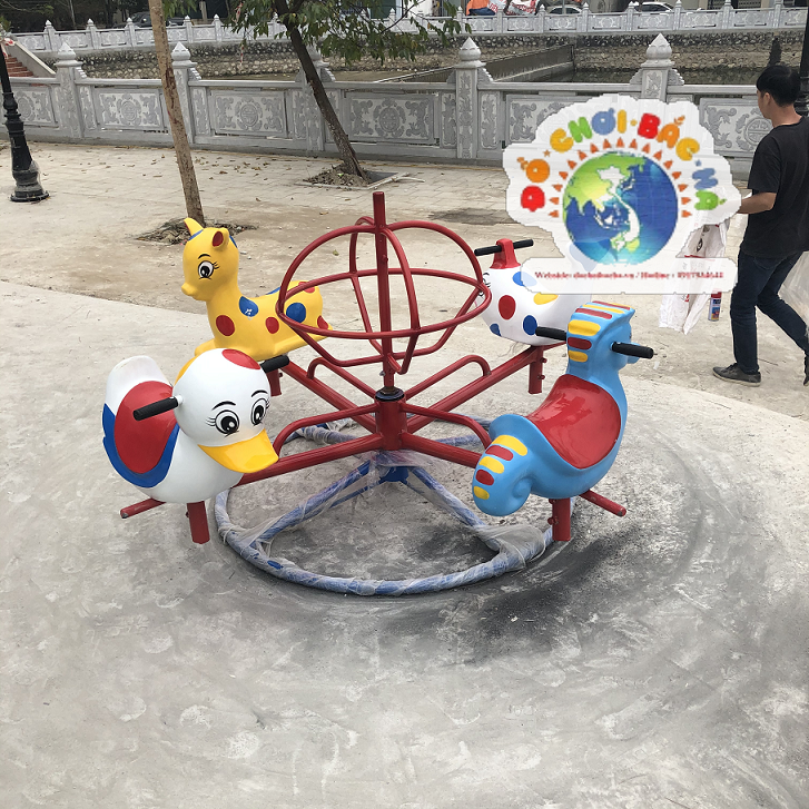 Cách Lựa Chọn Đu Quay Ngoài Trời Phù Hợp Cho Khu Vui Chơi Trẻ Em