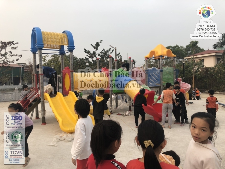 Sản Xuất , Hoàn Thiện và Lắp Đặt Sân Chơi Thể Thao Ngoài Trời Người Lớn và Khu vui Chơi Cho Trẻ Em Tại Ao Xóm Chinh  - Thị Trấn Lim Tiên Du Bắc Ninh