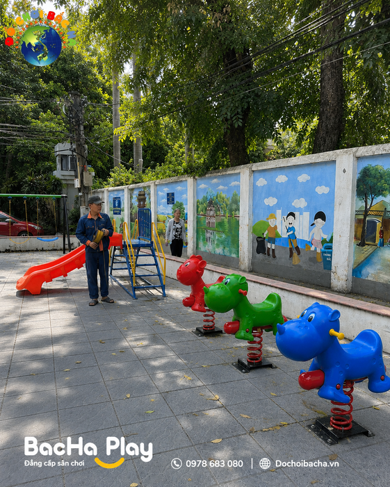 Hoàn Thành Lắp Đặt Khu Vui Chơi Trẻ Em Tại Nhà Sinh Hoạt Cộng Đồng Số 9, Quận Thanh Xuân, Hà Nội