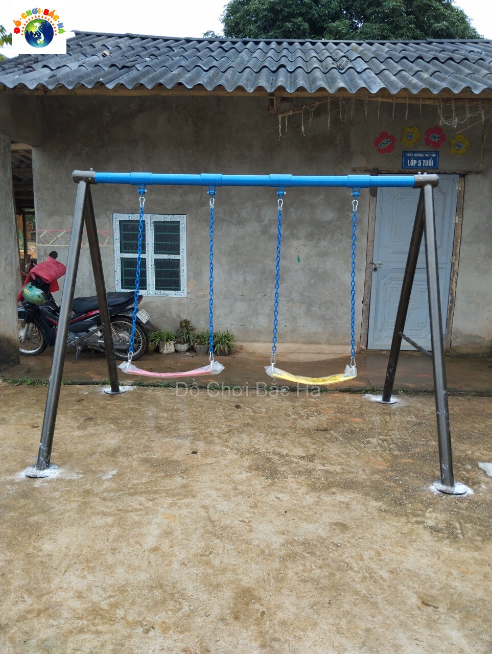 Bảo dưỡng sân chơi ngoài trời cho trẻ em: Khi nào là thời điểm thích hợp ?