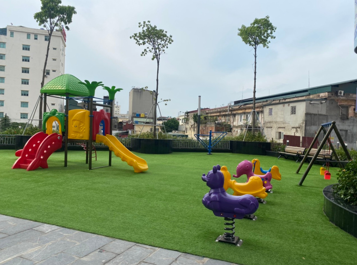 Tên công trình: Tư vấn , thiết kế , lắp đặt sân chơi chung cư Imperial Plaza 360 Giải Phóng