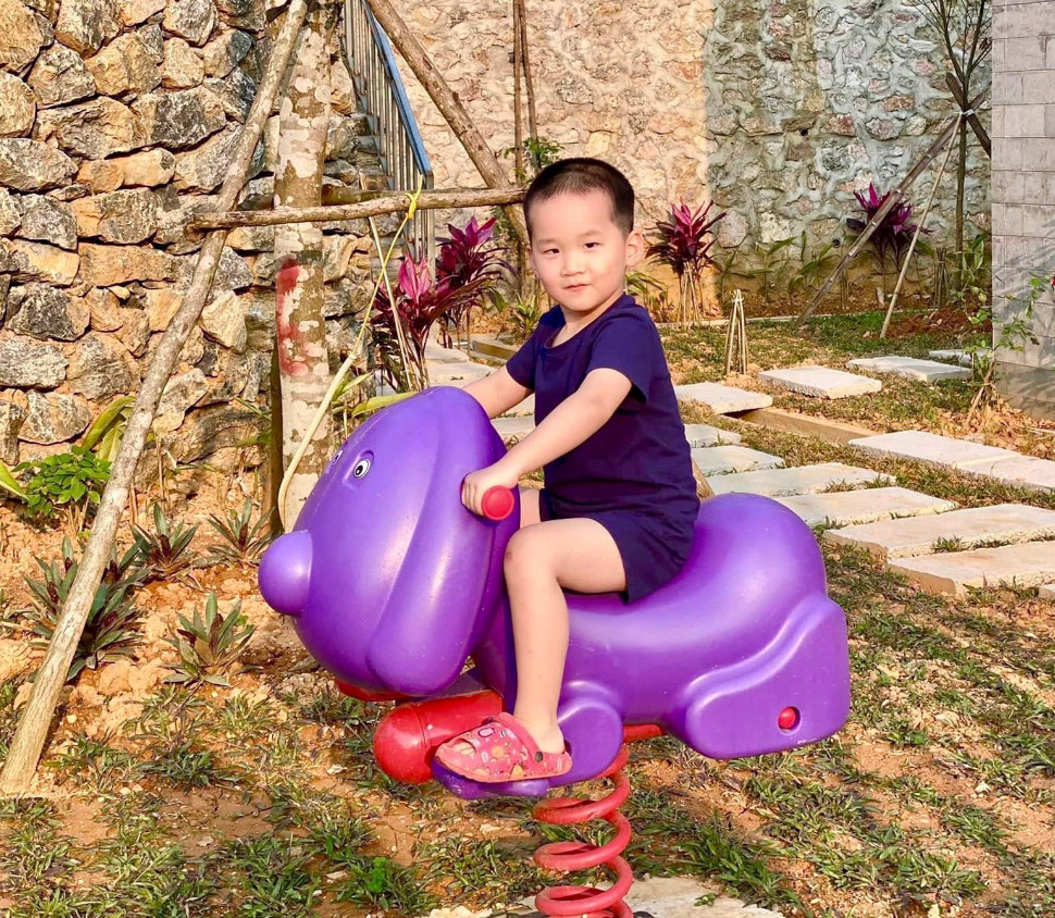 Cung cấp lắp đặt sân chơi cho khu nghỉ dưỡng 𝑺𝒖𝒏𝒓𝒊𝒔𝒆 𝑩𝒂 𝑽𝒊̀ 𝑻𝒉𝒐̂𝒏 𝑹𝒖̀𝒂 𝑿𝒂̃ 𝑽𝒂̂𝒏 𝑯𝒐̀𝒂 𝑯𝒖𝒚𝒆̣̂𝒏 𝑩𝒂 𝑽𝒊̀ 𝑯𝒂̀ 𝑵𝒐̣̂𝒊