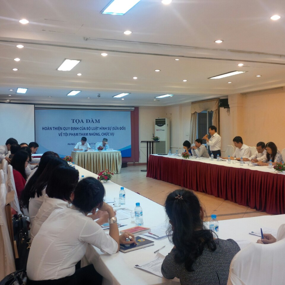 TỌA ĐÀM VỀ BỘ LUẬT HÌNH SỰ SỬA ĐỔI CHỐNG THAM NHŨNG CỦA TÒA ÁN TỐI CÁO HÀ NỘI