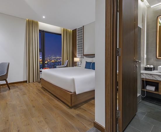 Peninsula Hotel Danang