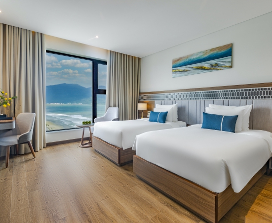 Peninsula Hotel Danang