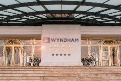 Wyndham Danang Golden Bay