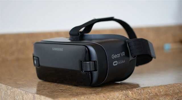 Kính thực tế ảo Samsung Gear VR3