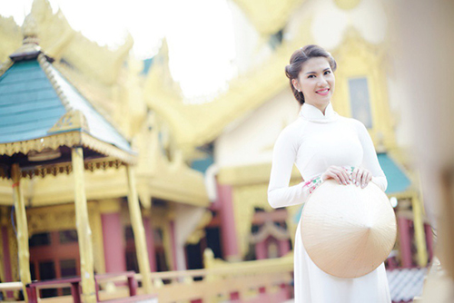 loan-vuong-dien-ao-dai-non-la-quang-ba-du-lich-viet-tai-myanmar