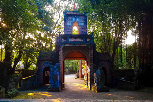 kinh-nghiem-di-du-lich-viet-phu-thanh-chuong-day-du-voi-chi-phi-thap-nhat