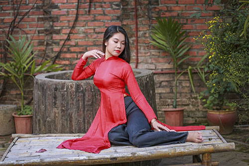 may-ao-dai-dep-o-pho-nguyen-chi-thanh-quan-dong-da-ha-noi