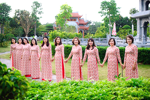 may áo dài đồng phục hoa nhí đẹp ở Hà Nội