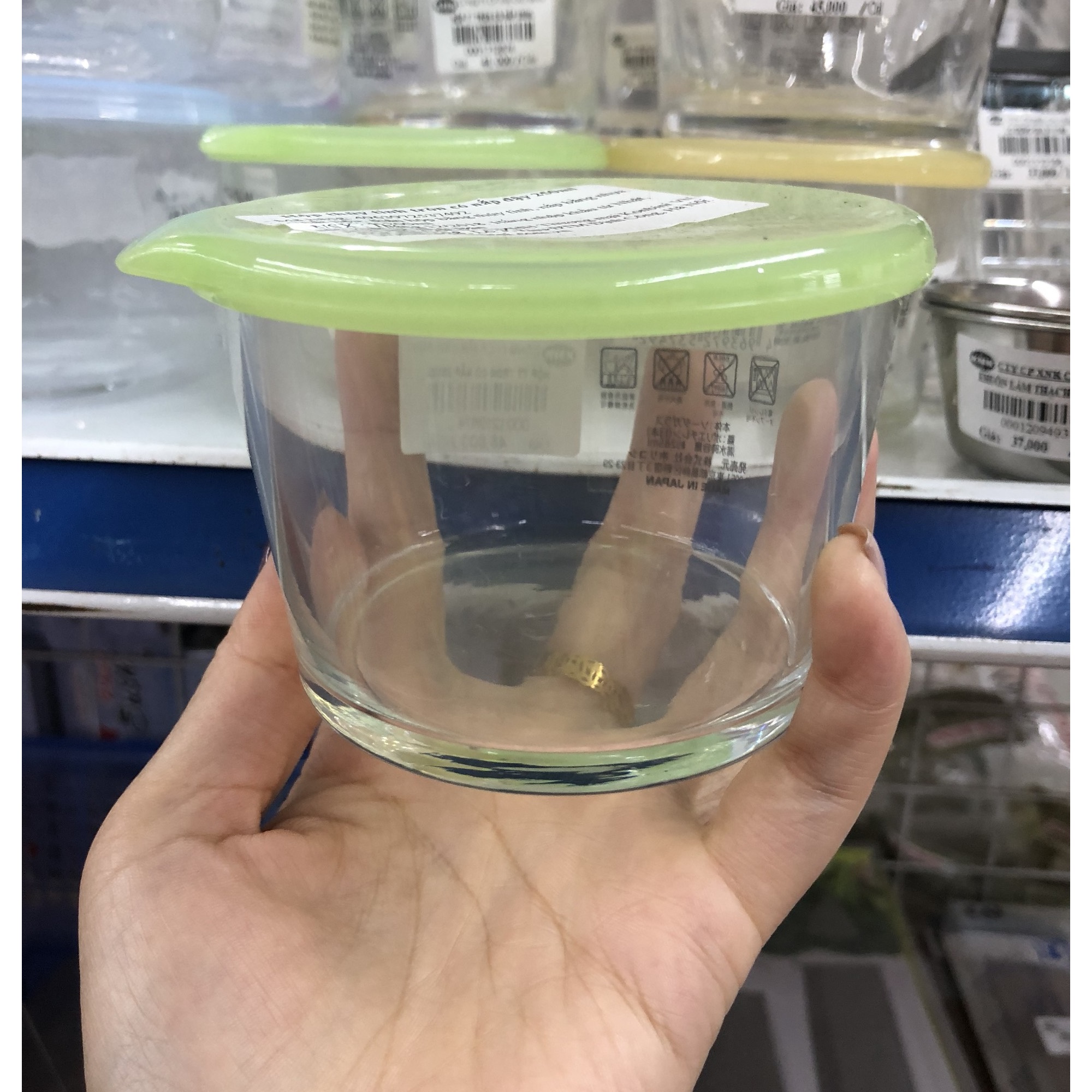 HỘP THỦY TINH TRÒN CÓ NẮP 250ML