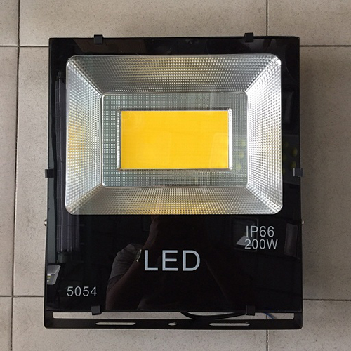 ĐÈN PHA LED 200W COB 5054