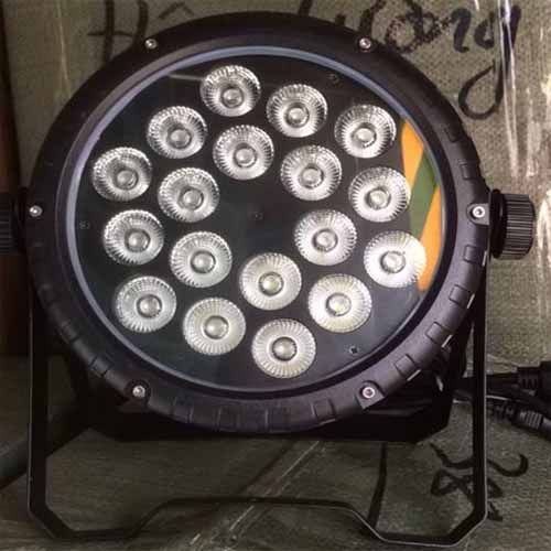 Đèn par led 18x3w RGB ngoài trời