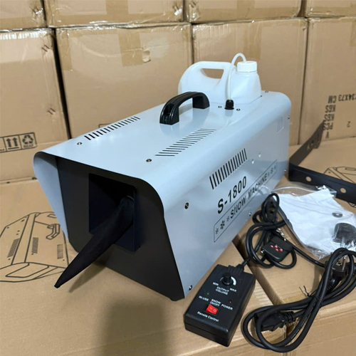 Máy phun tuyết noen đám cưới S-1800W