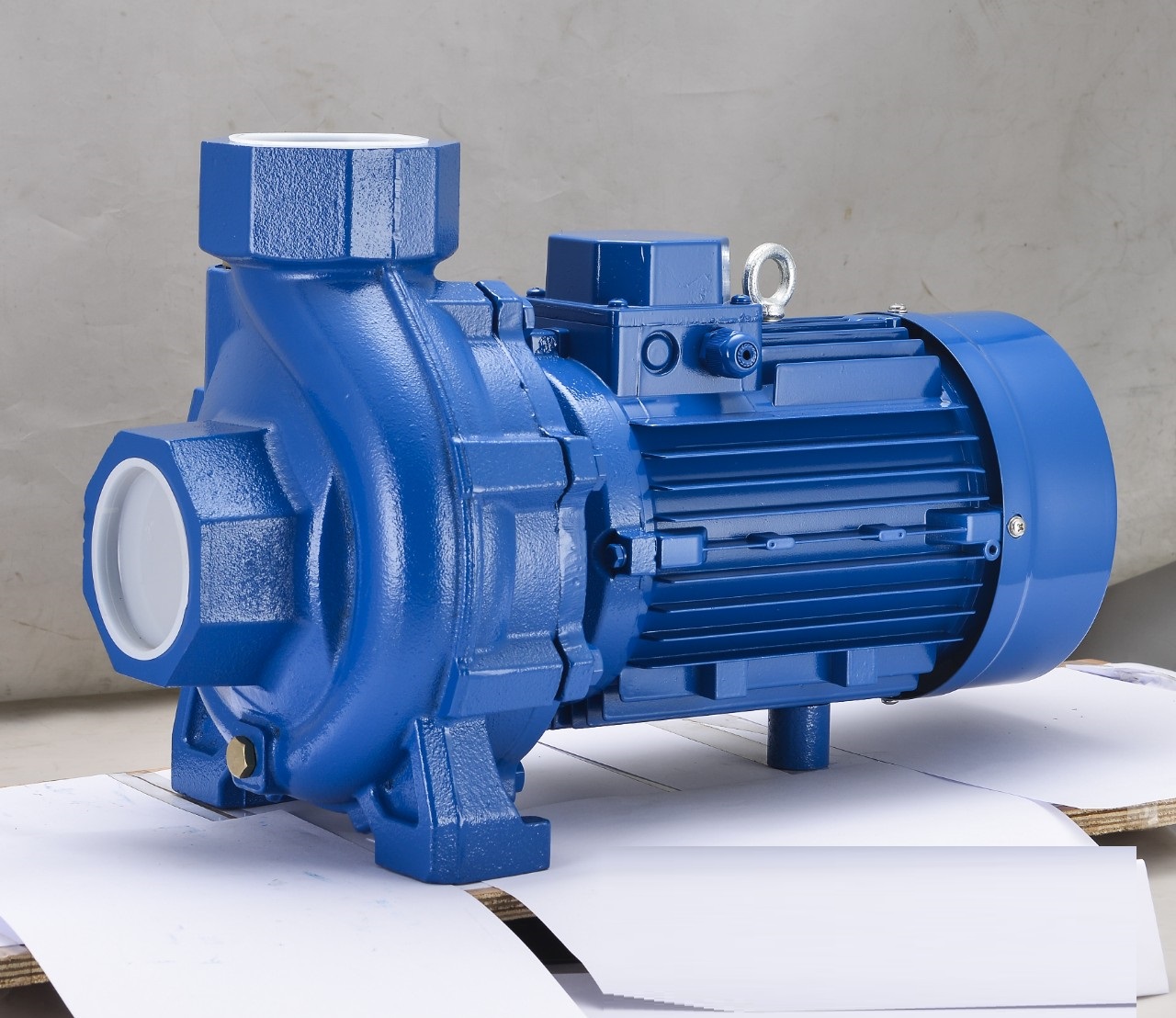 Máy bơm lưu lượng HT - CST200/3