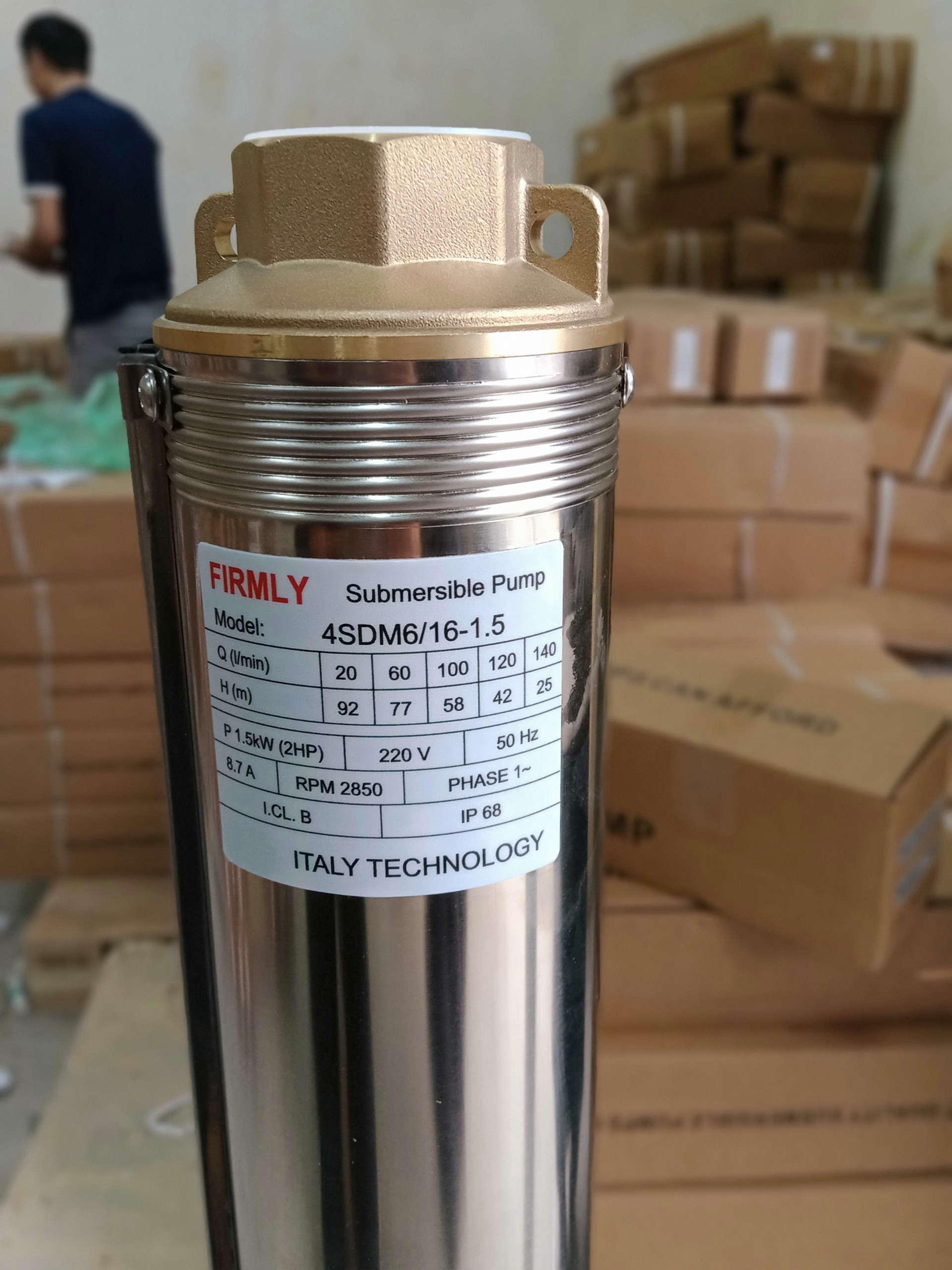 Máy bơm giếng khoan 4SDM6/16-1.5
