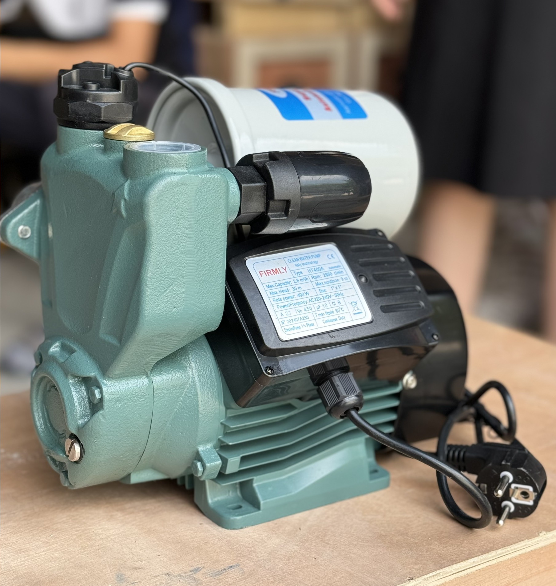 Máy bơm tăng áp tự động Firmly - HT400A