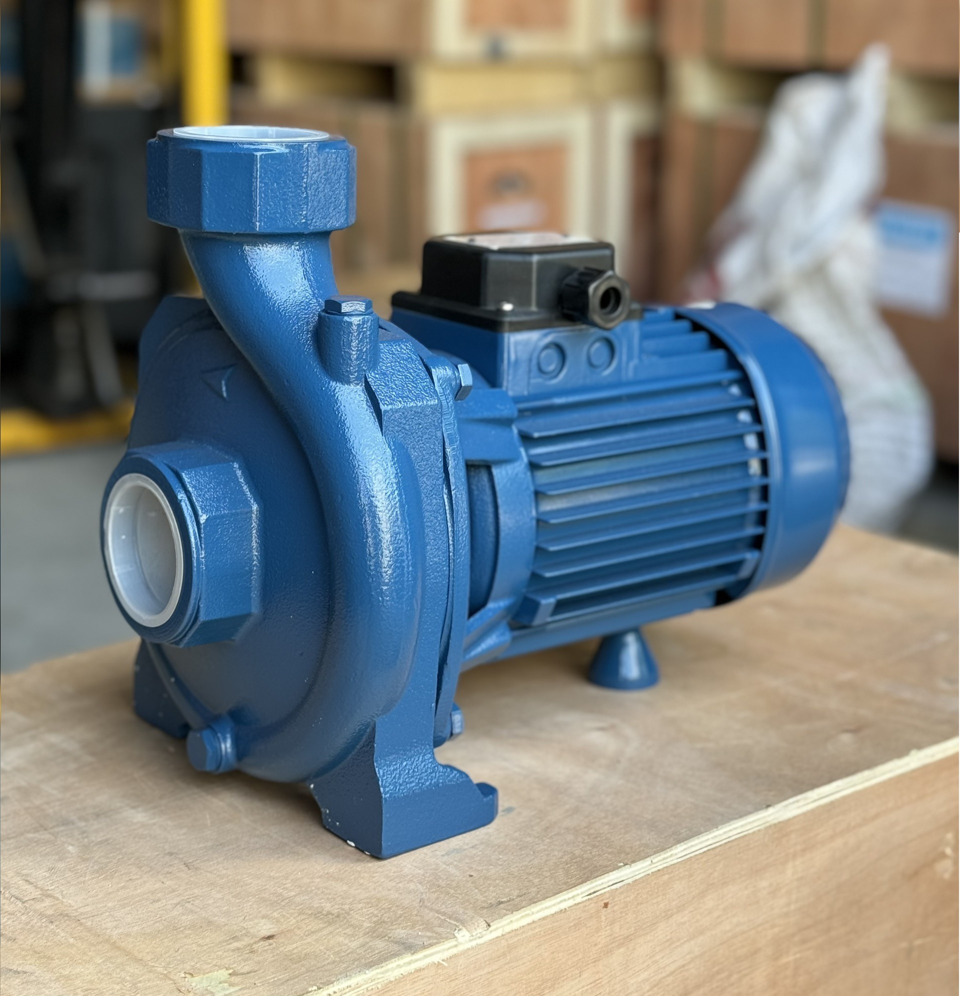 Máy bơm lưu lượng HT - CHT400