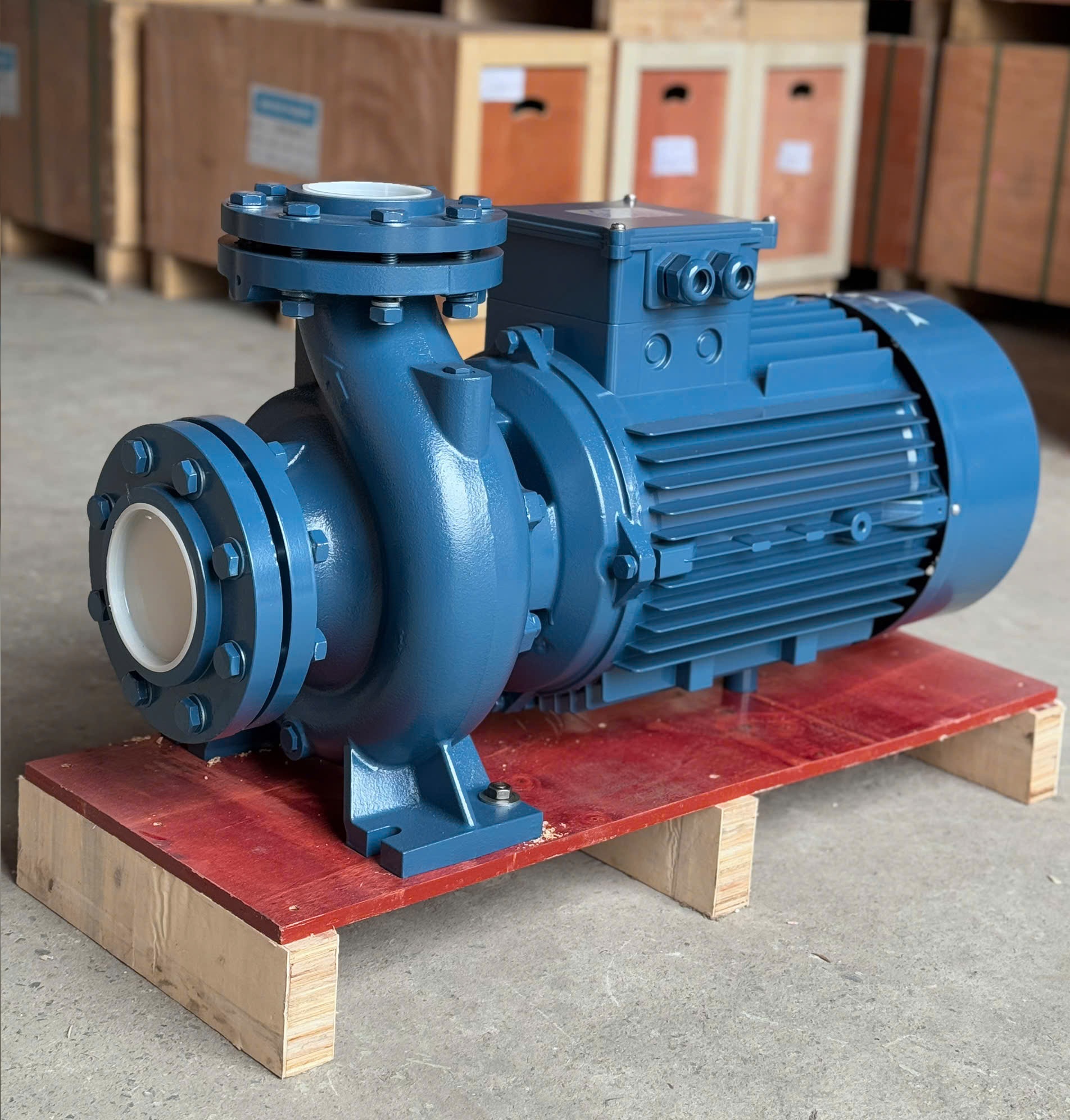 Máy ly tâm trục ngang HT CM80-160C