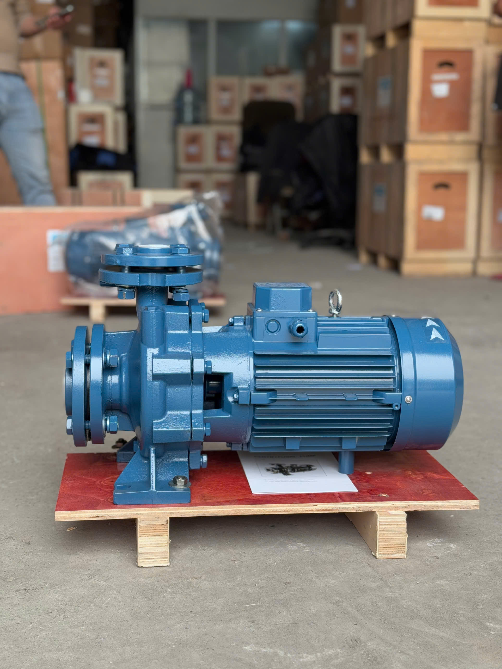 Máy bơm trục ngang HT CM32-160B