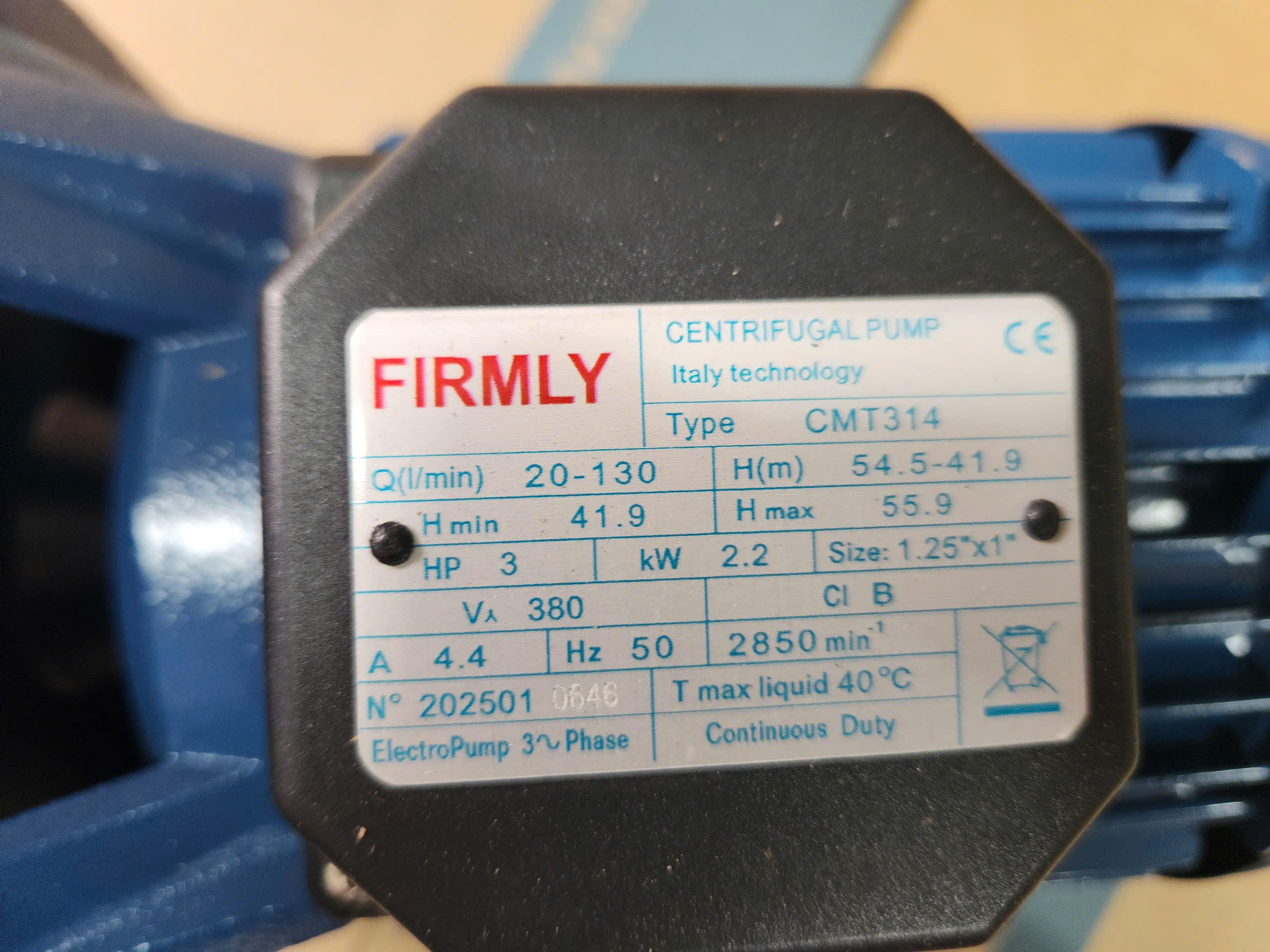 Máy bơm nước Firmly - CM314