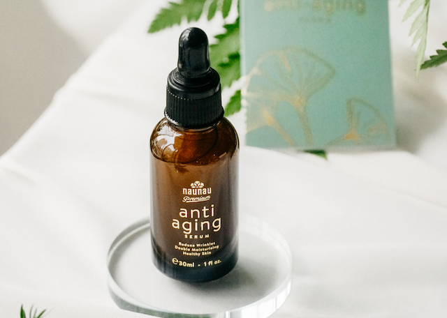 TẠI SAO PHẢI DÙNG SERUM TRONG QUY TRÌNH CHĂM SÓC DA?!