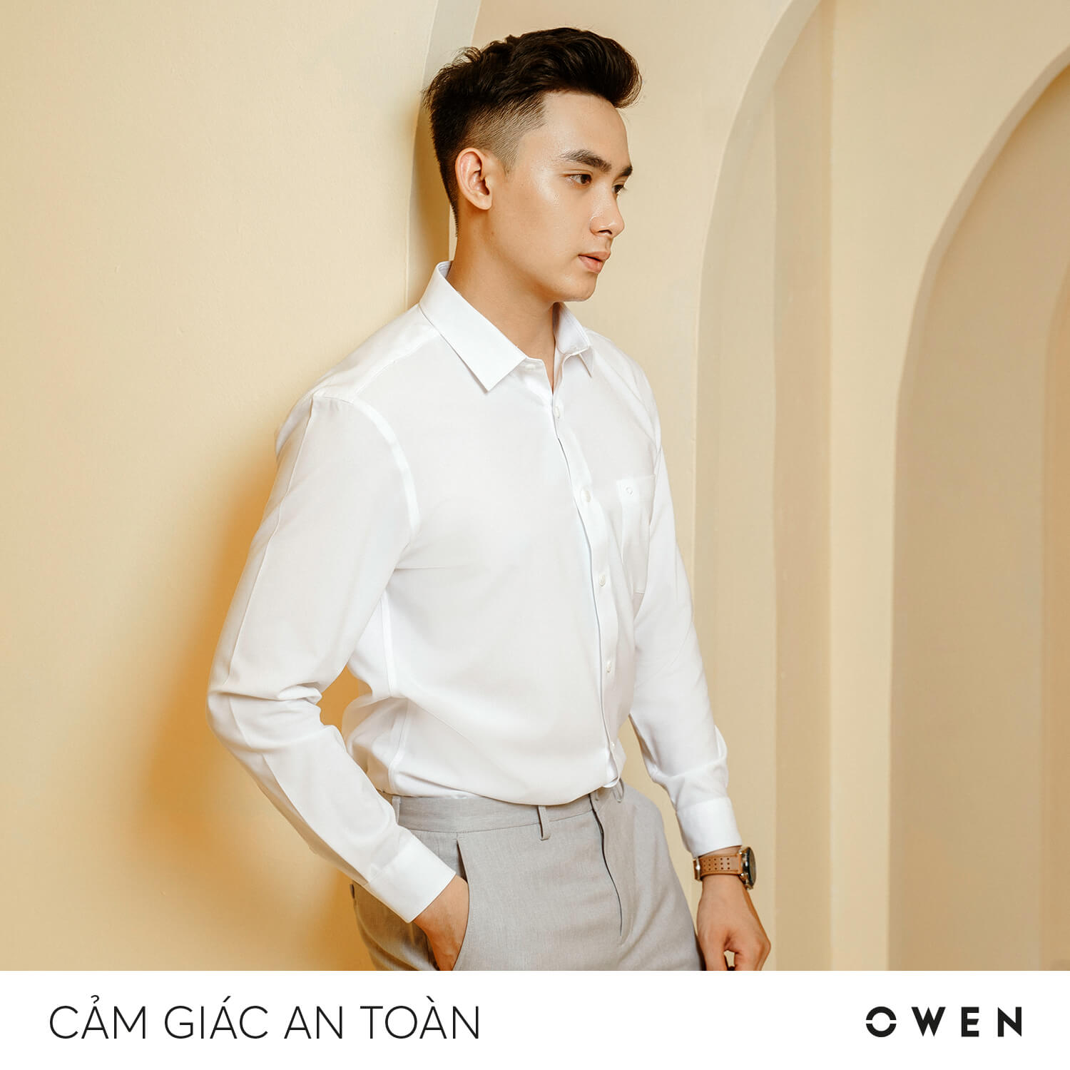 ÁO SƠ MI TRẮNG DÀI TAY NANO CÓ TÚI AR250300DT