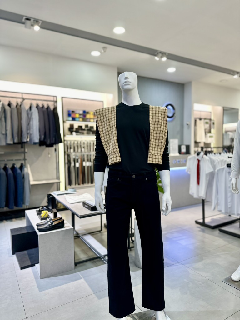 QUẦN JEANS QJT258004