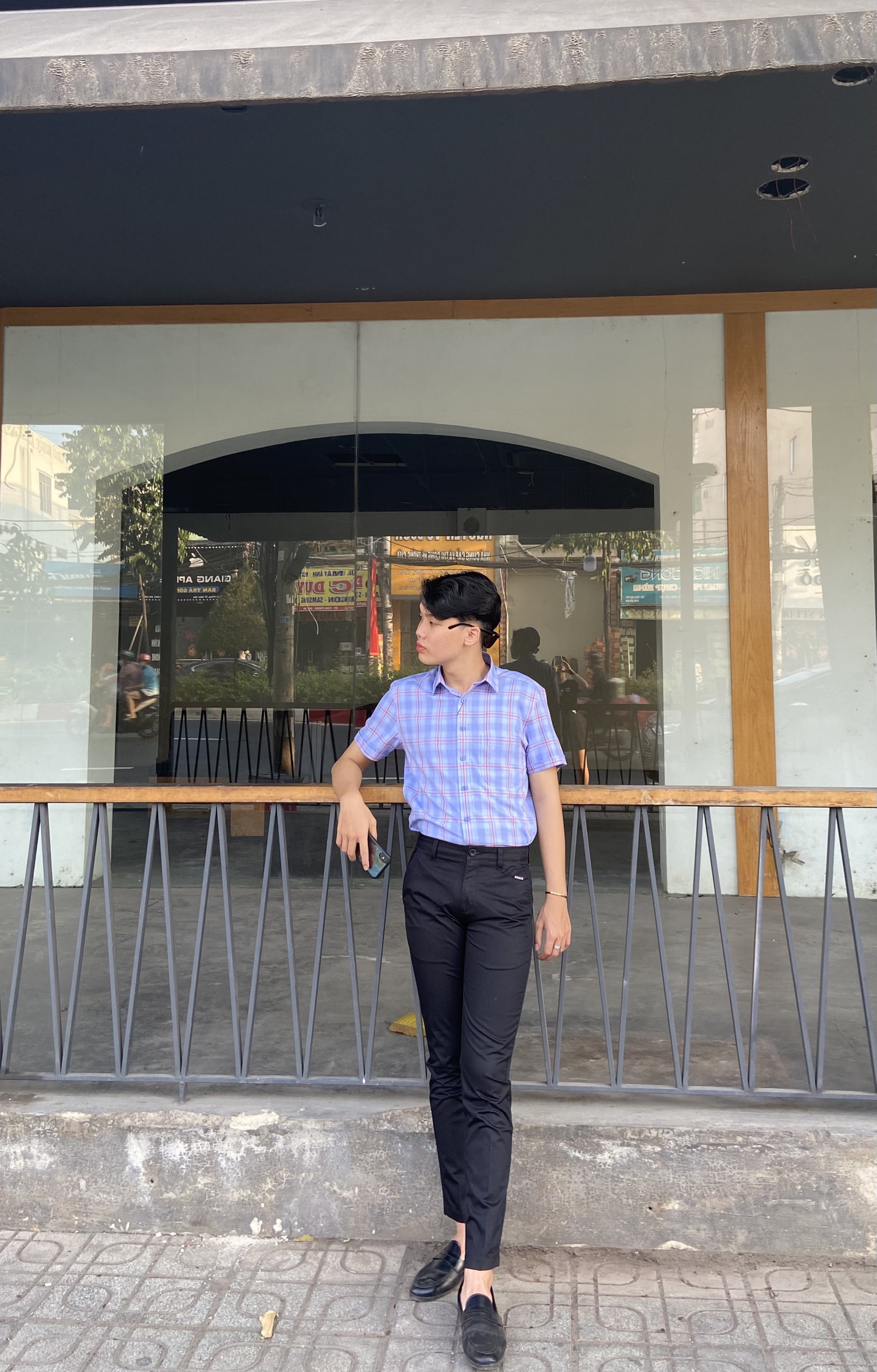 ÁO SƠ MI NGẮN TAY BA23333N