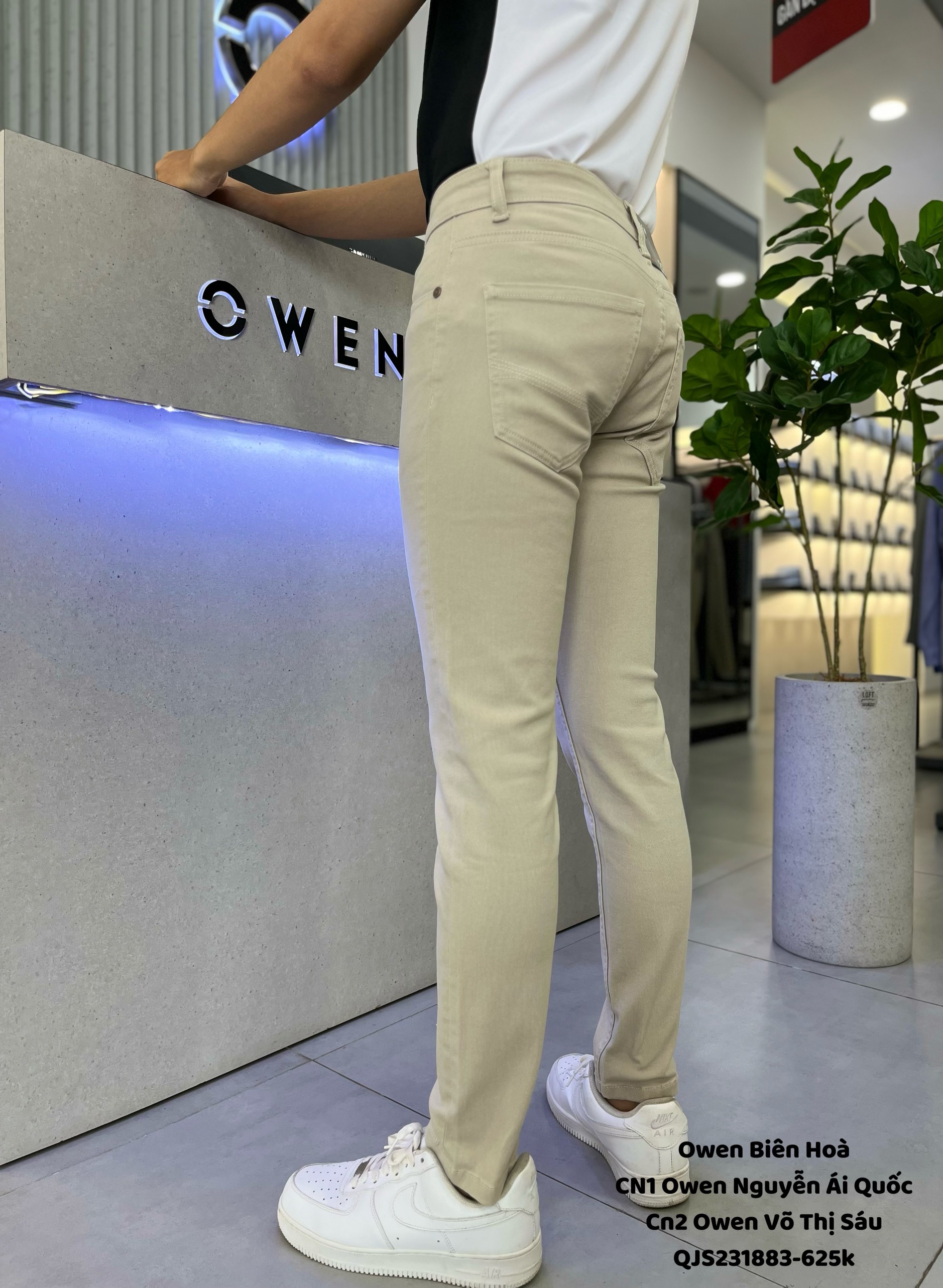 QUẦN JEANS QJS231883