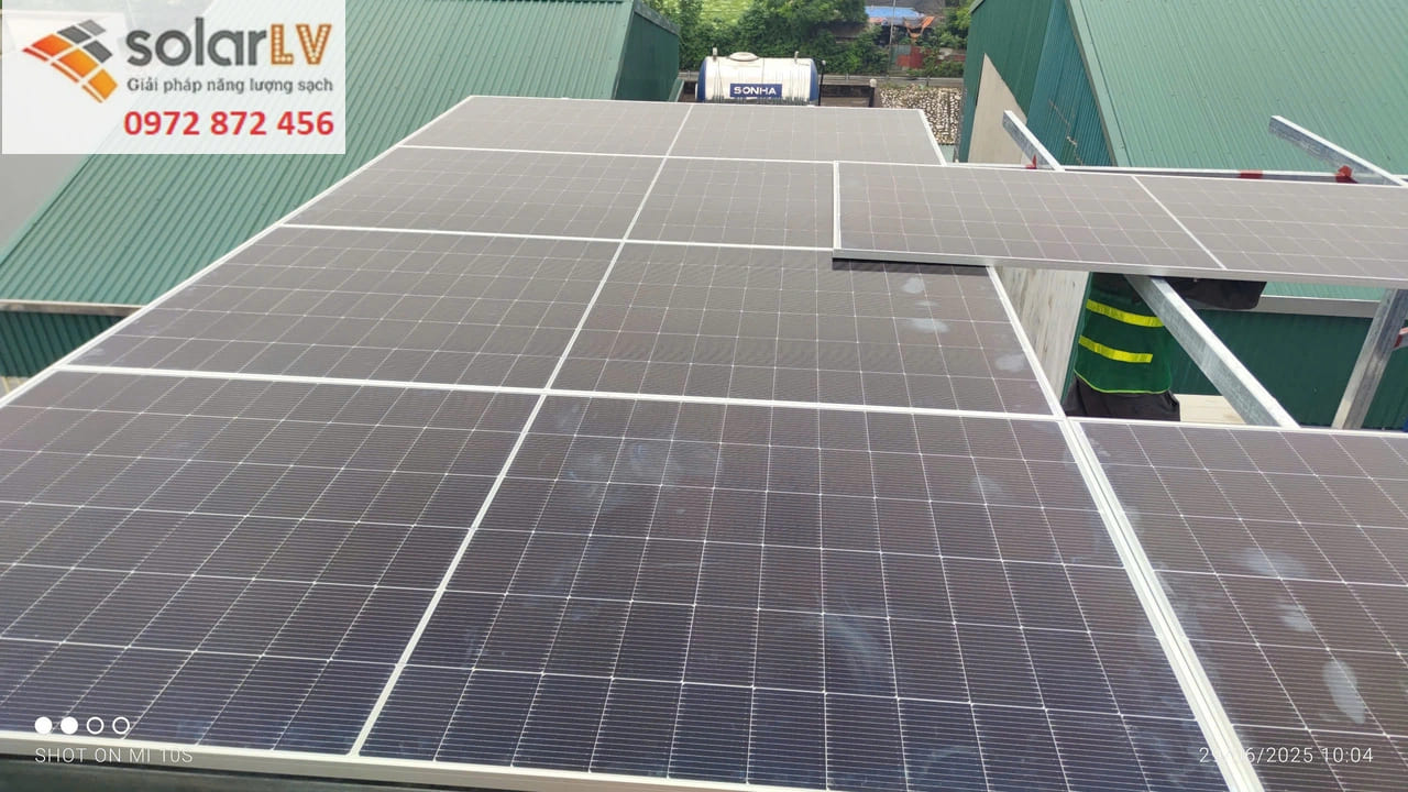 1kwp-dien-mat-troi-can-bao-nhieu-m2-tinh-toan-chi-tiet-tu-chuyen-gia-long-vu-sol