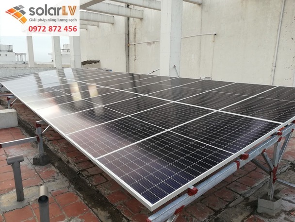 Nhà chung cư có được lắp điện năng lượng mặt trời không? Cập nhật quy định mới nhất 2026