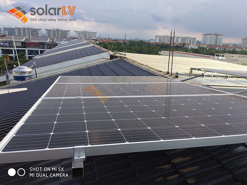 Lắp đặt điện mặt trời  hòa lưới 10KW cho hộ dân ở Gia Lâm - Hà Nội