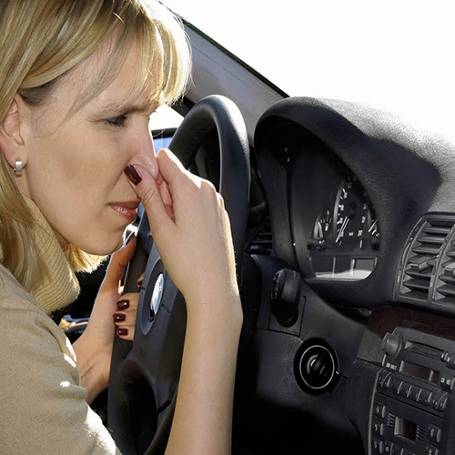 Những mẹo khử các loại mùi hôi trên ô tô Những mẹo khử các loại mùi hôi trên ô tô