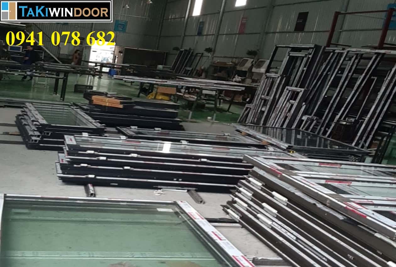 Xưởng sản xuất cửa nhôm của Takiwindoor 