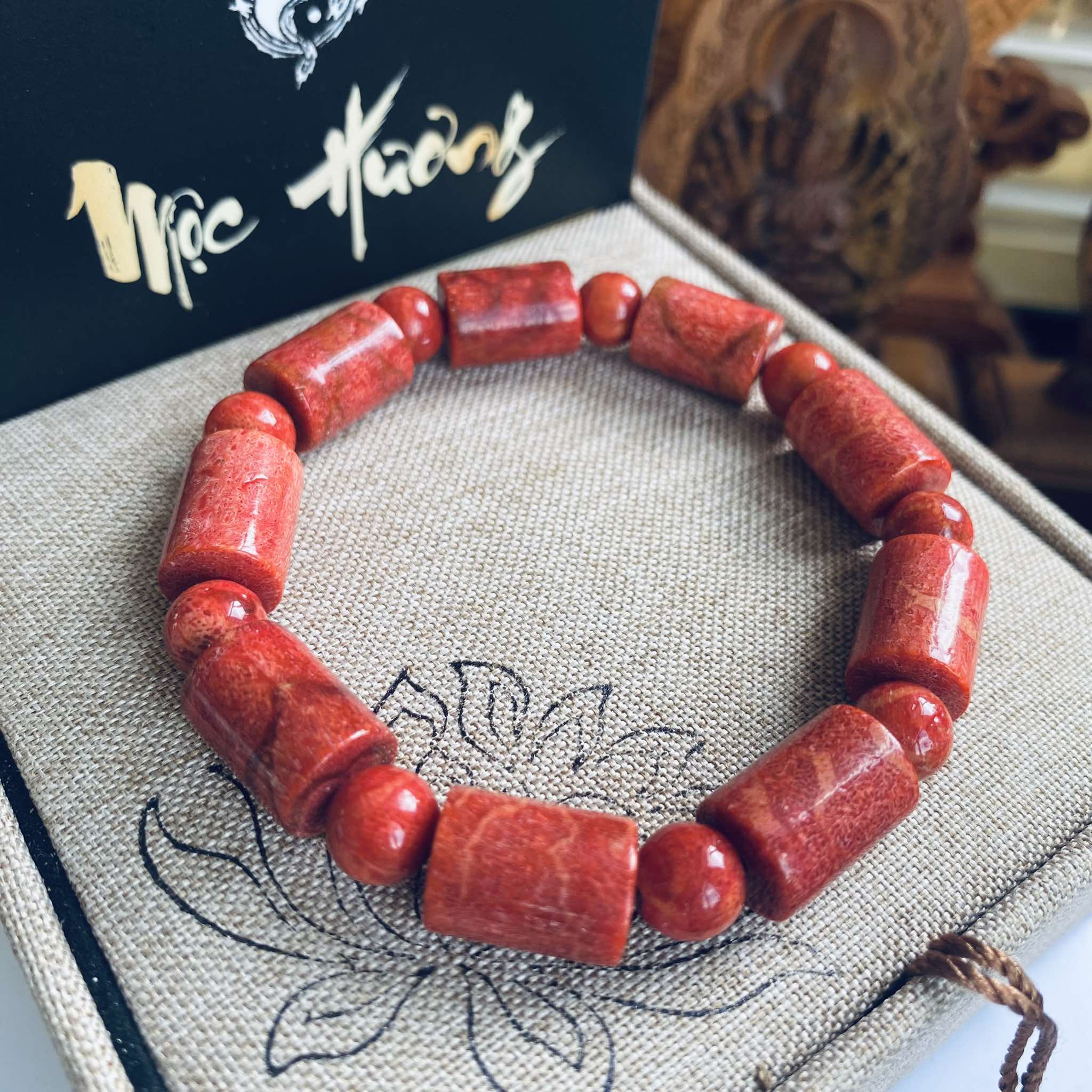 Vòng Tay San Hô Đỏ Tự Nhiên Đốt Trúc 10mm Loại VIP