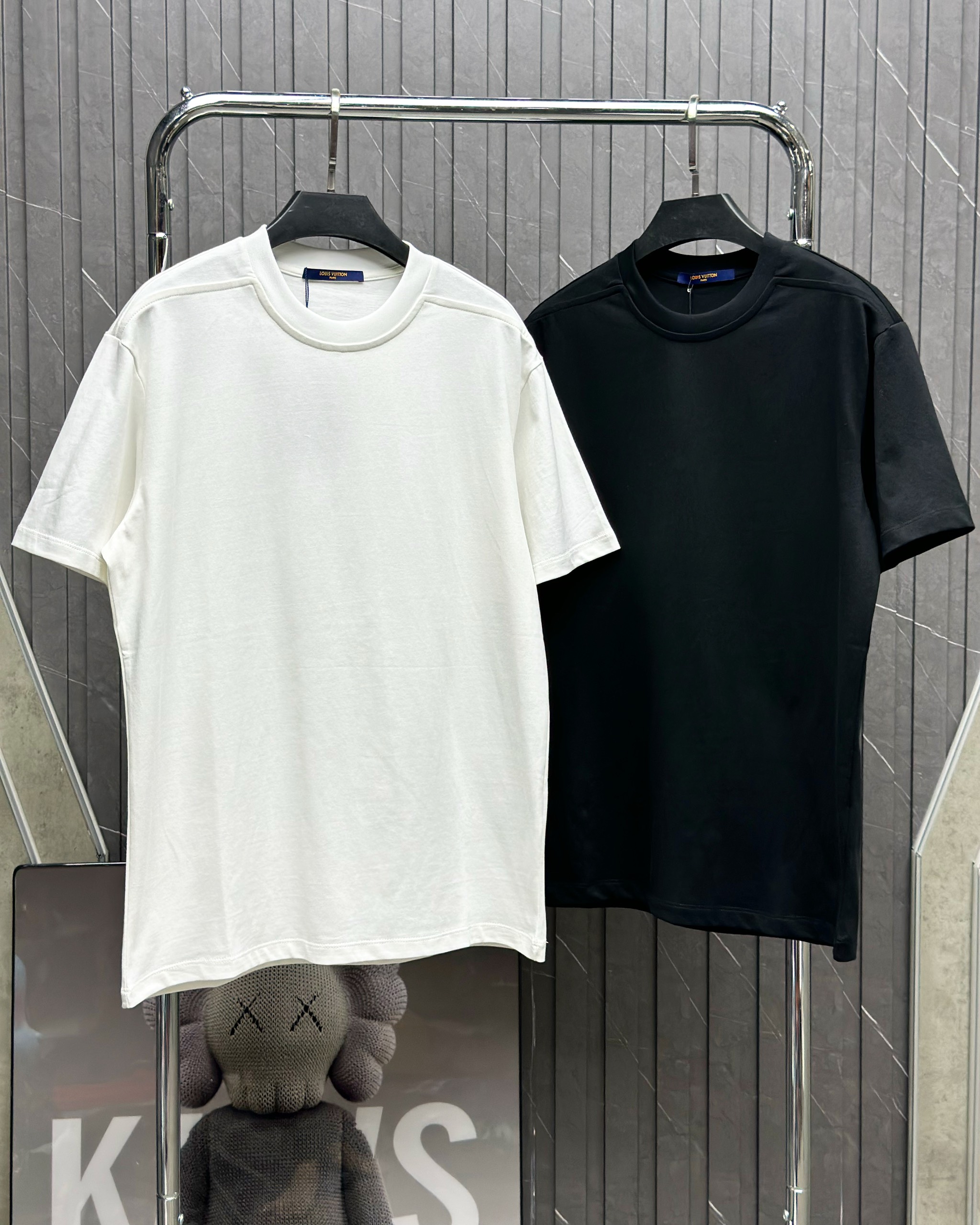 Mens Fashion TShirts and Polo Shirts  LOUIS VUITTON   2