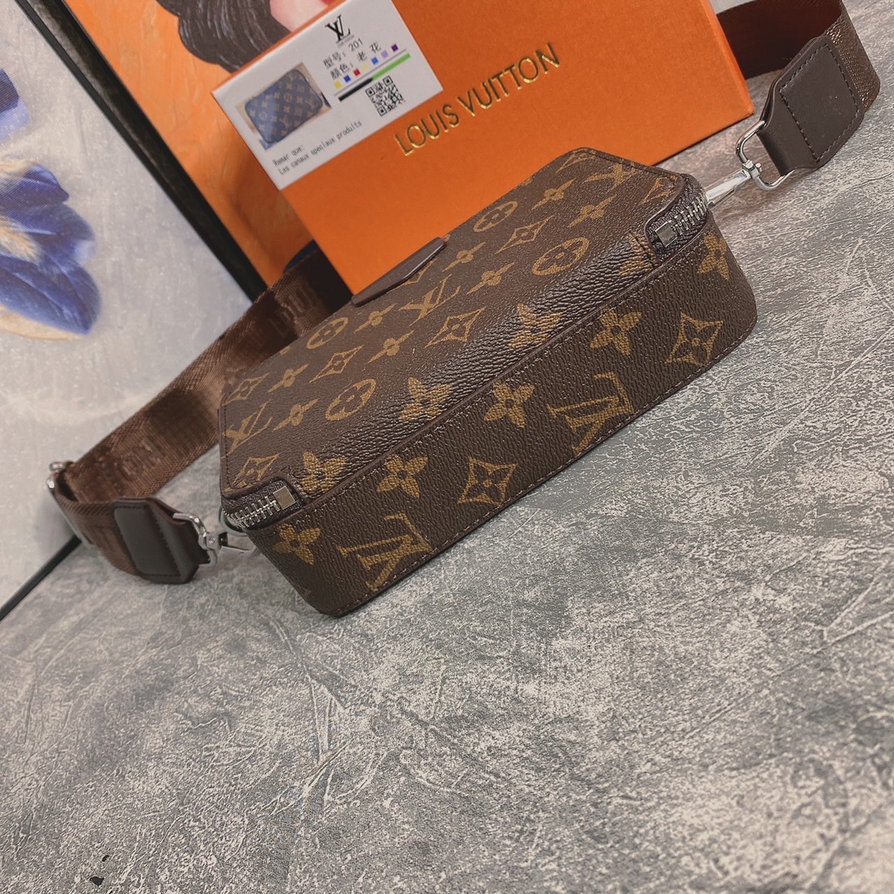 Golden Number 1 LV includes boxvoucher 22cm ws Facebook #7 Golden Number 1 LV includes boxvoucher 22cm ws Facebook