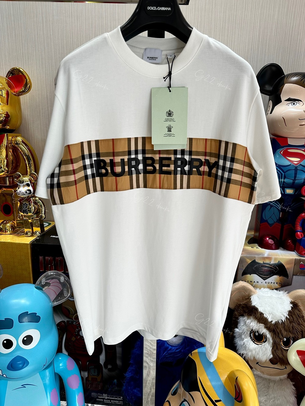 Áo T-shit Burberry phối logo sọc ngang ngực Like Auth on web | TANYA